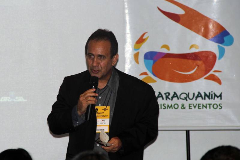 O seminário Gestão de Destinos Turísticos Empreendedores proporcionou um intercâmbio de conhecimentos e troca de experiências os participantes, durante toda a sexta-feira (18), como parte da programação da Feira do Empreendedor. Com grande número de secretários municipais de turismo presentes, a abertura foi feita por representantes do Sebrae (Serviço Brasileiro de Apoio a Micro e Pequenas Empresas) e da Secretaria de Estado de Turismo (Setur). Na foto, o secretário de Estado de Turismo, Ciro Góes.

FOTO: ASCOM / SETUR
DATA: 19.05.2018
BELÉM - PARÁ <div class='credito_fotos'>Foto: ASCOM SETUR   |   <a href='/midias/2018/originais/8a4fc4bc-1ab7-46d0-b016-0d35a451b76a.jpg' download><i class='fa-solid fa-download'></i> Download</a></div>