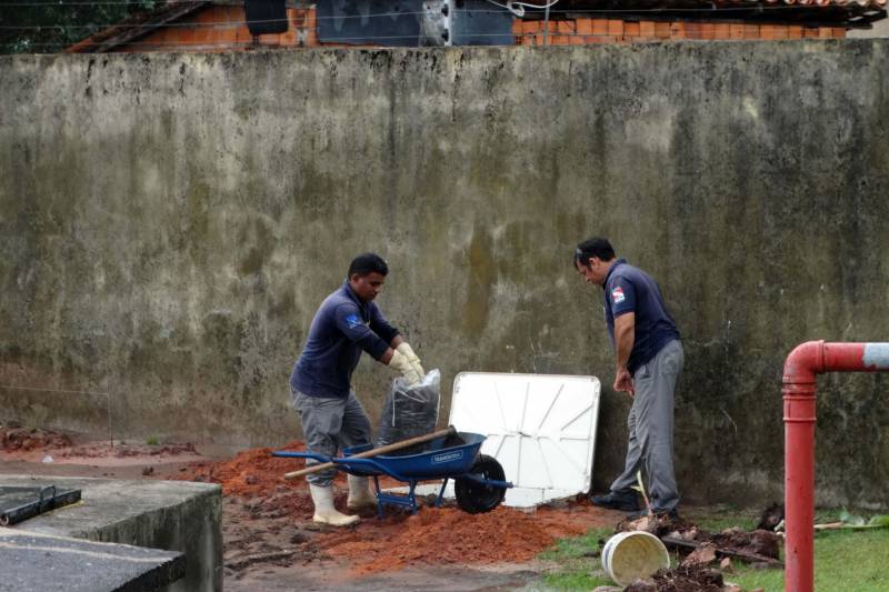As boas práticas desenvolvidas pelo Serviço de Nutrição e Dietética (SND) do Hospital Público Estadual Galileu (HPEG), em Belém, foram destaque durante a renovação do selo Green Kitchen. A unidade é gerida pela Pró-Saúde Associação Beneficente de Assistência Social e Hospitalar, sob contrato com a Secretaria de Estado de Saúde Pública (Sespa) e conquistou o selo pela primeira vez em 2016. 

FOTO: ASCOM HPEG
DATA: 28.11.2018
ANANINDEUA - PARÁ <div class='credito_fotos'>Foto: ASCOM / HPEG   |   <a href='/midias/2018/originais/94d4eea6-c648-4850-ba88-5afb233251bf.jpg' download><i class='fa-solid fa-download'></i> Download</a></div>
