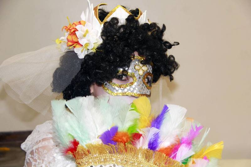 Cerca de 60 internos que cumprem medida socioeducativa na Fundação de Atendimento Socioeducativo do Pará (Fasepa) e egressos do sistema apresentaram ao público nesta sexta-feira (30), na Casa de Plácido, em Belém, o resultado de algumas ações artística, culturais e culinárias que foram desenvolvidas por eles ao longo deste ano de 2018. A 4ª Mostra de Talentos contou com apresentações musicais, dança, teatro, poesia, além de exposições fotográficas, artesanato e venda de produtos feito pelos próprios socioeducandos, sob orientação da equipe de arte-educadores da Fundação, buscando garantir a reinserção e a participação social dos internos durante e ao término da medida  ocioeducativa.

FOTO: ASCOM FASEPA
DATA: 30.11.2018
BELÉM - PARÁ <div class='credito_fotos'>Foto: ASCOM / FASEPA   |   <a href='/midias/2018/originais/9655c67f-1a73-4edf-a84c-0a422295e292.jpg' download><i class='fa-solid fa-download'></i> Download</a></div>