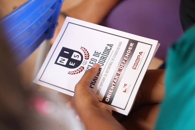 Na manhã desta quarta-feira (21), a ilha de Cotijuba recebeu a primeira edição do Projeto Família e Cidadania de 2018. O evento está sendo realizado na Escola Estadual de Ensino Fundamental e Médio Professora Marta da Conceição até a próxima sexta-feira (23). Durante a manhã mais de 40 pessoas estiveram presentes na abertura do evento, mas a expectativa é que esse número aumente, já que o projeto continua nos próximos dias, sempre com início às 8h.
FOTO: SIDNEY OLIVEIRA / AG. PARÁ
DATA: 21.02.2018
COTIJUBA - PARÁ <div class='credito_fotos'>Foto: Sidney Oliveira/Ag. Pará | <a href='/midias/2018/originais/992c14ce-139d-40f9-b6dc-396e196b2562.jpg' download><i class='fa-solid fa-download'></i> Download</a></div>