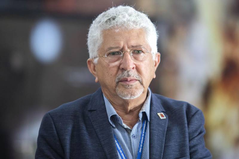 Doação de alimentos para o Lar de Maria e Paróquia Edwiges, arrecadados durante o projeto Planetário de Portas Abertas. A entrega ocorreu na manhã desta quarta-feira, 12, no Centro de Ciências e Planetário do Pará, em Belém.

FOTO: NAILANA THIELY / ASCOM UEPA
DATA: 12.12.2018
BELÉM - PARÁ <div class='credito_fotos'>Foto: Nailana Thiely / Ascom Uepa   |   <a href='/midias/2018/originais/a87512f9-d6e1-4827-8a16-71d4a21c0ad8.jpg' download><i class='fa-solid fa-download'></i> Download</a></div>