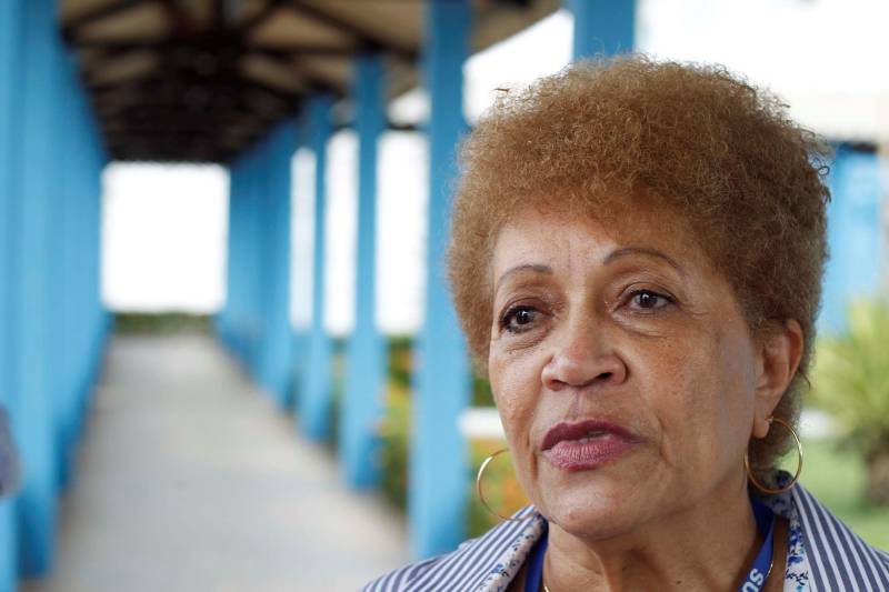 A Superintendência do Sistema Penitenciário do Estado (Susipe), através da Diretoria de Assistência Biopsicossocial (DAB) fechou uma parceria com o Centro de Perícias Renato Chaves (CPC) para viabilizar a redução do número de processos de perícias psiquiátricas demandadas por juízes. Já foram realizados dois mutirões de atendimento, onde com 23 perícias de uma demanda reprimida de mais de 50 casos. Até o fim de dezembro será realizado mais um mutirão.

FOTO: ASCOM SUSIPE
DATA: 16.12.2018
SANTA IZABEL - PARÁ <div class='credito_fotos'>Foto: ASCOM SUSIPE   |   <a href='/midias/2018/originais/b05fb774-82da-41ca-9cdc-dad39cf0a70b.jpg' download><i class='fa-solid fa-download'></i> Download</a></div>