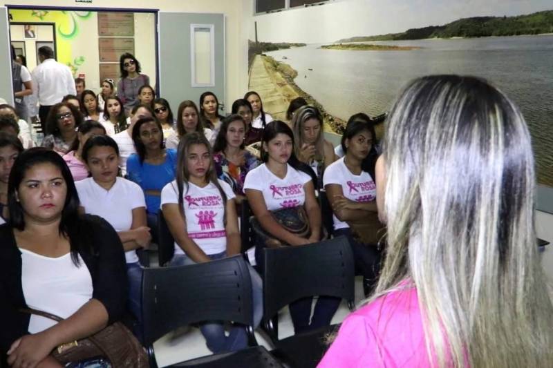 A programação do Março Lilás da Unacon segue dia 23, a partir das 9h, com serviços de beleza. No dia 29, o evento será encerrado com palestra da psicóloga Sabrina Monte, sobre prevenção, às 8h.
FOTO: ASCOM UNACON
DATA: 16.03.2018
TUCURUÍ - PARÁ <div class='credito_fotos'>Foto: Ascom Unacon | <a href='/midias/2018/originais/b3ff70fc-a5c7-4c41-83c6-684489f02484.jpg' download><i class='fa-solid fa-download'></i> Download</a></div>