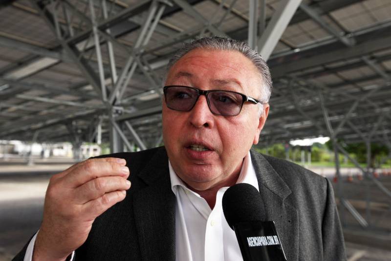 O presidente da Celpa, Nonato Castro (foto), avalia o projeto como um
grande salto para o desenvolvimento sustentável no Pará. “É um tipo de
energia que, além de limpa, é extremamente barata, se comparada com a
energia que o Brasil utiliza hoje, de hidrelétricas e termoelétricas”.
FOTO: ANTÔNIO SILVA / AG. PARÁ
DATA: 22.03.2018
BELÉM - PARÁ <div class='credito_fotos'>Foto: ANTONIO SILVA / AG. PARÁ | <a href='/midias/2018/originais/be2df68d-920c-46bd-8b66-0c2d18090c83.jpg' download><i class='fa-solid fa-download'></i> Download</a></div>