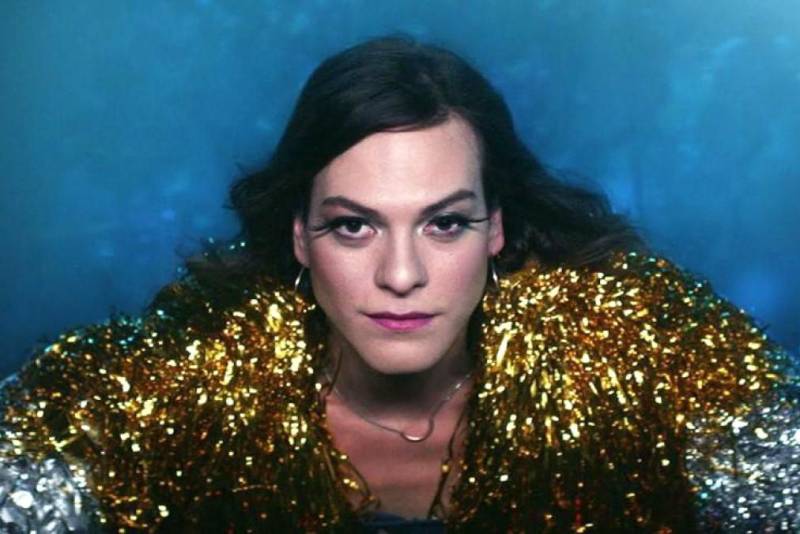 Em abril, os amantes da sétima arte poderão conferir a interessante narrativa do filme “Uma mulher fantástica”, de Sebastián Lelio, no Cine Estação. As sessões serão nos domingos 8, 15, 22 e 29 de abril, sempre às 16h, no Teatro Maria Sylvia Nunes, localizado no Armazém 3 da Estação das Docas
FOTO: DIVULGAÇÃO
DATA: 06.04.2018 <div class='credito_fotos'>Foto: Divulgação | <a href='/midias/2018/originais/c564a9cd-9843-4412-9e78-7f5c60fe4e98.jpg' download><i class='fa-solid fa-download'></i> Download</a></div>
