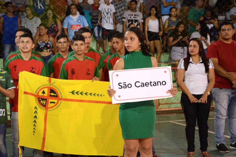 A histórica Vigia de Nazaré, no nordeste paraense, sediará no período de 1 a 6 de maio, a etapa regional dos Jogos Estudantis Paraenses (Jeps), que chega este ano a 60ª edição, a segunda competição escolar mais antiga do Brasil, só ficando atrás dos jogos estudantis do Estado do Paraná.
FOTO: FERNANDO NOBRE / ASCOM SEDUC
DATA: 02.05.2018
VIGIA - PARÁ <div class='credito_fotos'>Foto: FERNANDO NOBRE/ASCOM SEDUC | <a href='/midias/2018/originais/c6e09c97-bc90-4a96-9c65-7d082ca73316.jpg' download><i class='fa-solid fa-download'></i> Download</a></div>