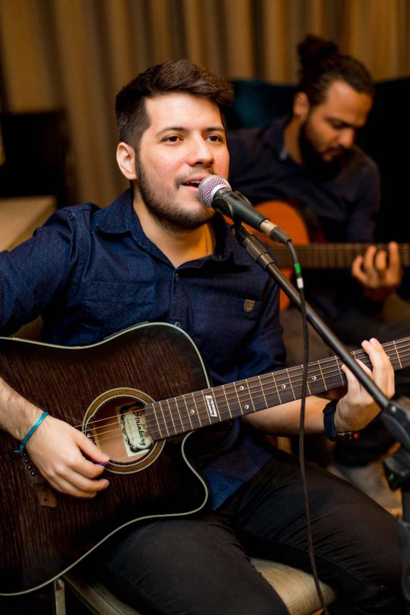 A Estação das Docas estará de portas abertas para receber os paraenses e turistas que estiverem na capital neste 1º de janeiro de 2019. Com funcionamento a partir das 10h, a programação musical está diversificada, com atrações para as crianças além de opções de almoço, lanche e serviços.

FOTO: DIVULGAÇÃO
DATA: 27.12.2018
BELÉM - PARÁ <div class='credito_fotos'>Foto: Divulgação   |   <a href='/midias/2018/originais/db4ae41a-7db3-4e2e-a29c-254e118ddd4b.jpg' download><i class='fa-solid fa-download'></i> Download</a></div>