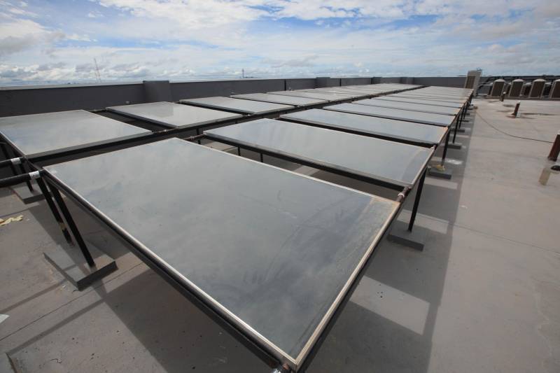 “A população de Itaituba vai contar com uma estrutura fora do comum em hospitais públicos do Brasil”. A afirmação é do engenheiro Gustavo Garoli, gerente geral da obra do Hospital Regional do Tapajós, no município de Itaituba, que está com a estrutura 95% concluída. O hospital que fica na região sudoeste do Estado deve beneficiar, além de cerca de 100 mil itaitubenses, moradores de nove municípios vizinhos.

FOTO: MÁCIO FERREIRA / AG. PARÁ
DATA: 19.12.2018
ITAITUBA - PARÁ <div class='credito_fotos'>Foto: MÁCIO FERREIRA/ AG. PARÁ   |   <a href='/midias/2018/originais/e79680b1-c487-4950-9db5-0f444deb92cc.jpg' download><i class='fa-solid fa-download'></i> Download</a></div>