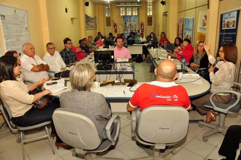 A Campanha foi apresentada pela coordenadora estadual de Controle da Hanseníase, Rita Beltrão, na reunião ordinária do Conselho Estadual de Saúde (CES), realizada na última sexta-feira (23)
FOTO: JOSÉ PANTOJA / ASCOM SESPA
DATA: 27.02.2018
BELÉM - PARÁ <div class='credito_fotos'>Foto: José Pantoja / Ascom Sespa | <a href='/midias/2018/originais/e8eba038-4c89-4e97-9fdc-9edfcb5d7269.jpg' download><i class='fa-solid fa-download'></i> Download</a></div>