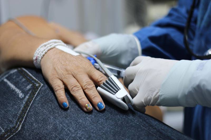 Com assistência de média e alta complexidade o Hospital Jean Bitar (HJB) é referência estadual na realização de endoscopia digestiva para o diagnóstico de inflamações do esôfago, estômago e duodeno, em usuários do Sistema Único de Saúde (SUS). Somente em 2017, o hospital realizou um total de 6.012 exames entre endoscopia alta, colonoscopia e retossigmoidoscopia
FOTO: ASCOM HJB
DATA: 14.02.2018
BELÉM - PARÁ <div class='credito_fotos'>Foto: ASCOM HJB | <a href='/midias/2018/originais/ed50c40f-6c1c-4b3f-b867-4d619288e258.jpg' download><i class='fa-solid fa-download'></i> Download</a></div>