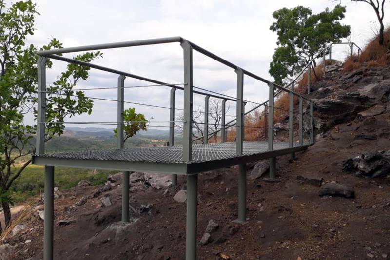 O Estado do Pará ganha mais um complexo turístico a partir do próximo dia 19 de dezembro. A data marca a inauguração do Complexo de Musealização do Parque Estadual Monte Alegre (PEMA), localizado no município de Monte Alegre, região do Baixo Amazonas.

FOTO: ASCOM IDEFLOR
DATA: 14.12.2018
MONTE ALEGRE - PARÁ <div class='credito_fotos'>Foto: Ascom Ideflor   |   <a href='/midias/2018/originais/edcf0468-df01-4a4a-9120-265b4d81f351.jpg' download><i class='fa-solid fa-download'></i> Download</a></div>