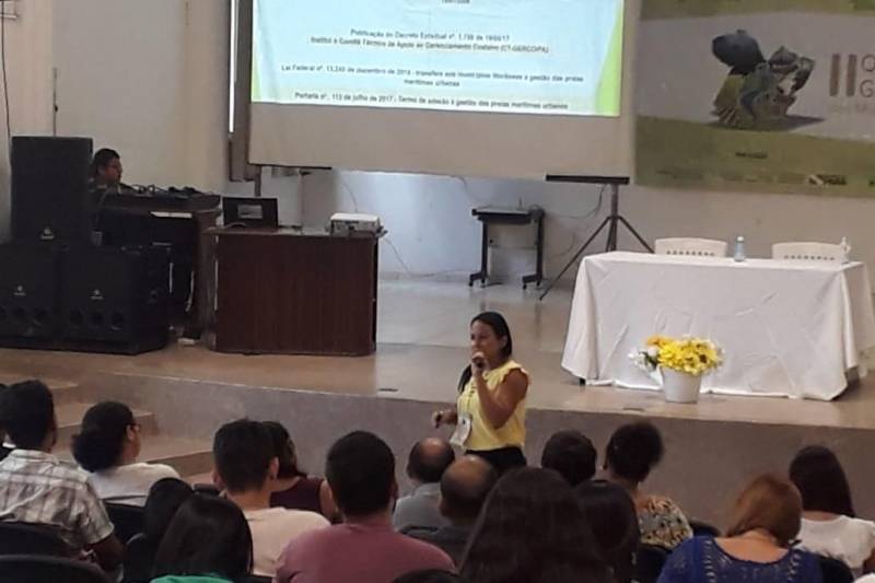 Em continuação à capacitação de gestores e técnicos de secretarias municipais de Meio Ambiente e de integrantes de Conselhos Ambientais para o pleno exercício da gestão nessa área, começou nesta segunda-feira (11), no polo do município de Capanema, nordeste do Pará, a II Qualificação para a Gestão Ambiental dos Municípios do Pará.

FOTO: ASCOM SEMAS
DATA: 11.06.2018
CAPANEMA - PARÁ <div class='credito_fotos'>Foto: ASCOM SEMAS   |   <a href='/midias/2018/originais/f9331a28-7ea4-4d33-ae00-242db05133d1.jpg' download><i class='fa-solid fa-download'></i> Download</a></div>