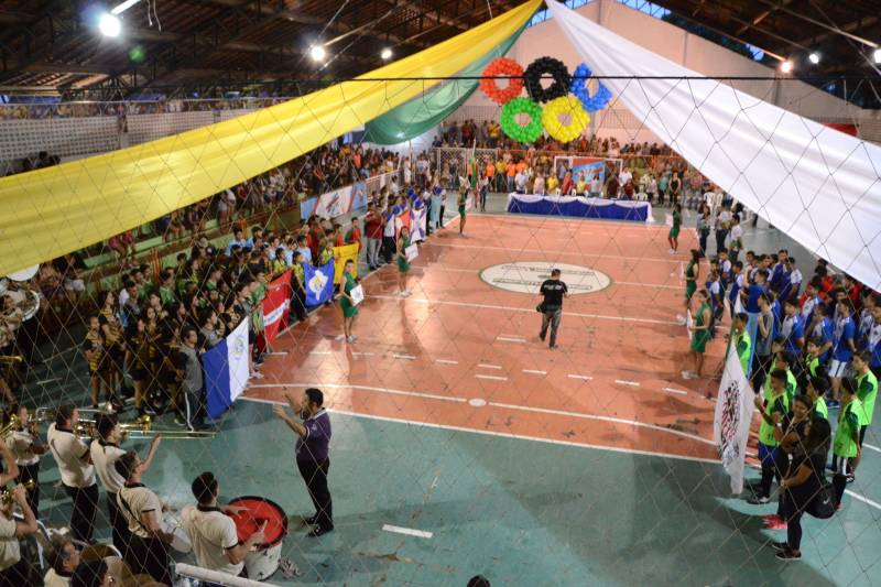 A histórica Vigia de Nazaré, no nordeste paraense, sediará no período de 1 a 6 de maio, a etapa regional dos Jogos Estudantis Paraenses (Jeps), que chega este ano a 60ª edição, a segunda competição escolar mais antiga do Brasil, só ficando atrás dos jogos estudantis do Estado do Paraná.
FOTO: FERNANDO NOBRE / ASCOM SEDUC
DATA: 02.05.2018
VIGIA - PARÁ <div class='credito_fotos'>Foto: FERNANDO NOBRE/ASCOM SEDUC | <a href='/midias/2018/originais/f9ba542c-a583-400c-85e1-ced8015bb417.jpg' download><i class='fa-solid fa-download'></i> Download</a></div>