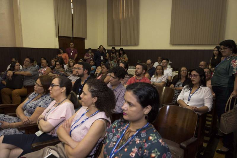 Na tarde desta sexta-feira (18), ocorreu no auditório da Reitoria mais uma atividade integrante do IV Encontro de Planejamento e Gestão da Uepa.
FOTO: MARCELLO SARMENTO / ASCOM UEPA
DATA: 18.05.18
BELÉM - PARÁ <div class='credito_fotos'>Foto: MARCELLO SARMENTO / ASCOM UEPA | <a href='/midias/2018/originais/fad46d4a-992d-4206-ab38-06b09936b166.jpg' download><i class='fa-solid fa-download'></i> Download</a></div>