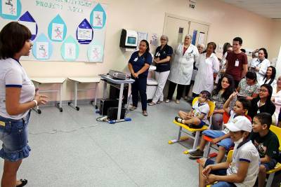 galeria: Uso consciente da água é incentivado em escolas e hospitais