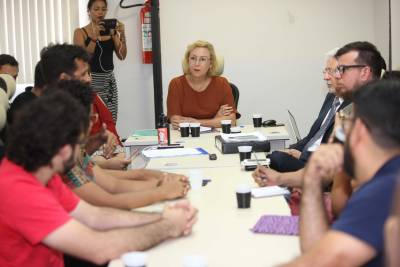 notícia: Representantes do Sintepp e Sinduepa são novamente recebidos pelo Governo