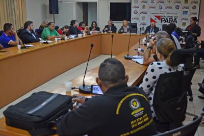 galeria: Governo dialoga com representantes de sindicatos e associações