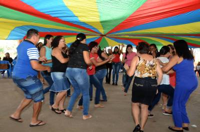 notícia: Seduc leva formação sobre a Base Nacional Curricular a Mãe do Rio