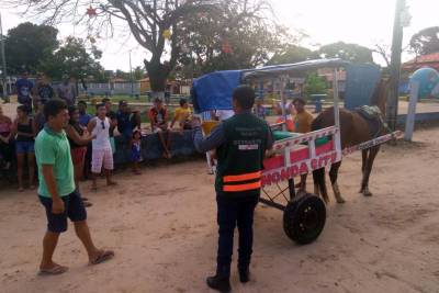 notícia: Condutores de charretes de Algodoal são capacitados pela Escola de Trânsito do Detran