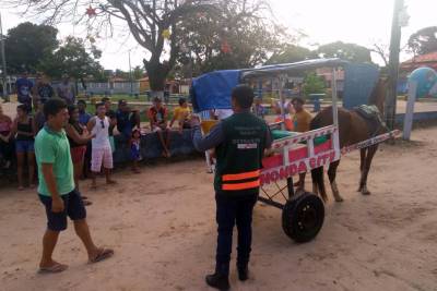 notícia: Condutores de charretes de Algodoal são capacitados pela Escola de Trânsito do Detran