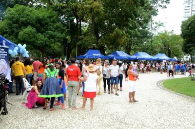 galeria: Síndrome de Down é tema de evento realizado na Praça Batista Campos