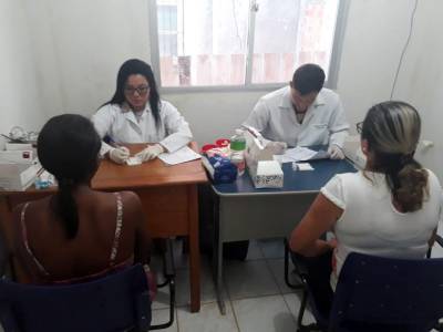 notícia: 'Rios de Prevenção' presta serviços de saúde a ribeirinhos