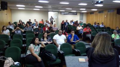 notícia: Municípios participam de capacitação para implementação dos Planos Diretores