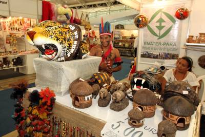 notícia: Feira Estadual do Artesanato reúne 700 artesãos do Pará