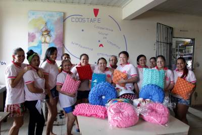 notícia: Cooperativa de internas da Susipe participa de feiras de artesanato no Hangar