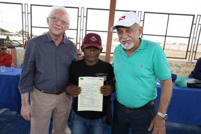 notícia: Iterpa entrega títulos coletivos às comunidades de Juruti e Prainha