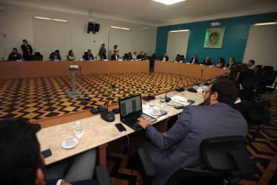 notícia: Governo apresenta resultados de melhoria no ajuste fiscal dos municípios