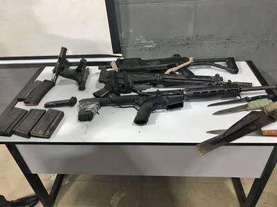 galeria: Tentativa frustrada de resgate de presos deixa mortos e feridos em Complexo de Santa Izabel