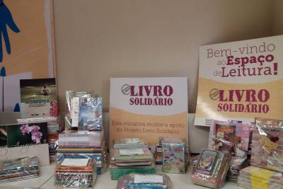 galeria: Escola de Algodoal ganha Espaço de Leitura Livro Solidário