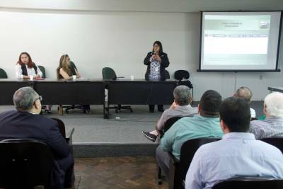 notícia: Conselho de Desenvolvimento Rural Sustentável debate implantação do Programa de Crédito Fundiário