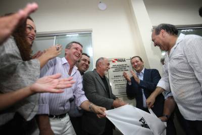 notícia: Governador instala em Santarém o Centro Regional de Governo do Oeste