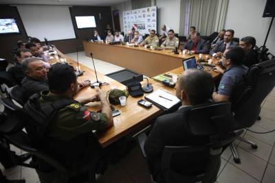 galeria: Reunião define estratégias para minimizar efeitos da greve dos caminhoneiros