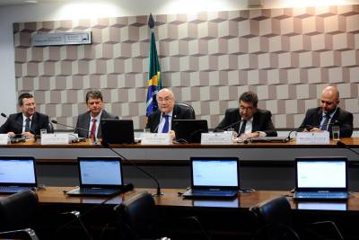 galeria: Adnan Demachki defende repasse de recursos federais para a Ferrovia Paraense