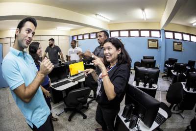 notícia: Inscrições abertas para graduação em Pedagogia Bilíngue