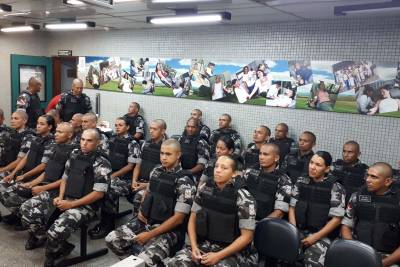 galeria: Militares e civis doam sangue para elevar número de coletas na capital paraense