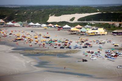 notícia: Praia do Atalaia terá sistema de abastecimento de água até o final do ano