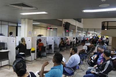 notícia: Projeto prevê atendimento mais seguro e rápido no Departamento de Trânsito
