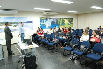 notícia: Servidores da Assistência Social participam de capacitação sobre a primeira infância