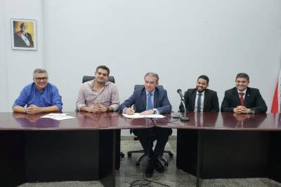 notícia: Associação de Procuradores volta a funcionar em sala na Procuradoria-Geral