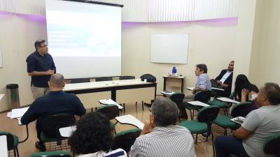 notícia: 'Diálogos da Inovação' inicia debatendo Arranjos Produtivos Locais