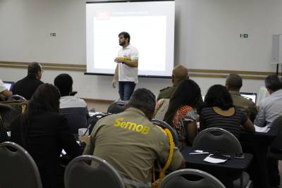 notícia: UFC Belém traz eventos paralelos e movimenta economia da capital paraense 