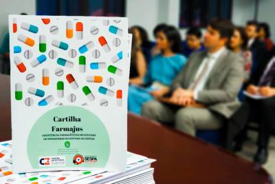 notícia: Cartilha orienta sobre acesso a medicamentos pelo SUS