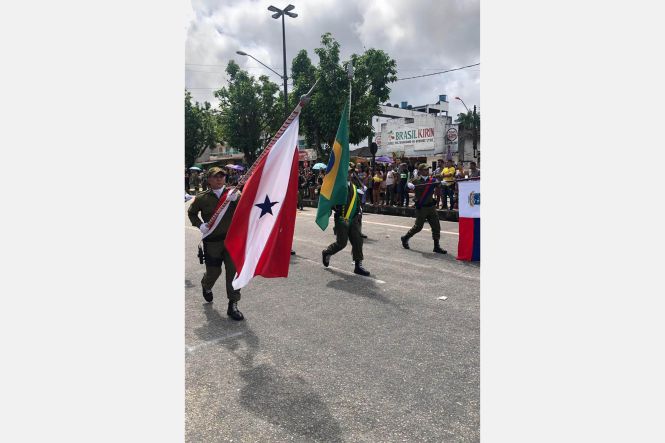 O Comando de Policiamento Regional XII da Polícia Militar, com sede no município de Breves, no arquipélago do Marajó, realizou nesta terça-feira (7) a solenidade de formatura do Curso de Táticas Operacionais. O evento teve a presença do comandante-geral da PM, coronel José Dilson Melo de Souza Júnior, entre outras autoridades civis e militares.

FOTO: ASCOM / POLÍCIA MILITAR
DATA: 07.05.2019
BREVES - PARÁ <div class='credito_fotos'>Foto: ASCOM / PMPA   |   <a href='/midias/2019/originais/02ca68d7-db94-4614-89de-68228ce7c0d1.jpg' download><i class='fa-solid fa-download'></i> Download</a></div>