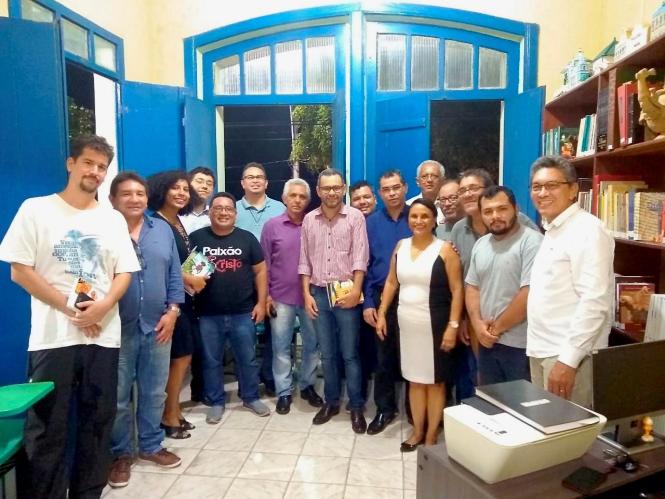 Fazendo parte da agenda do Programa Governo Por Todo o Pará em Santarém, o governador Helder Barbalho participou, nesta sexta-feira (22), da inauguração do PrevBarco, unidade móvel e flutuante do Instituto Nacional do Seguro Social (INSS), que vai levar atendimento previdenciário às comunidades da região fluvial do oeste do Pará. Helder fez questão de estar no evento e conferir as instalações do barco que irá levar atendimento à população ribeirinha do Estado.

FOTO: ASCOM / IOE
DATA: 22.03.2019
SANTARÉM - PARÁ <div class='credito_fotos'>Foto: ASCOM IOE   |   <a href='/midias/2019/originais/07fc6402-9f6a-4224-aab0-96481eb11a63.jpg' download><i class='fa-solid fa-download'></i> Download</a></div>