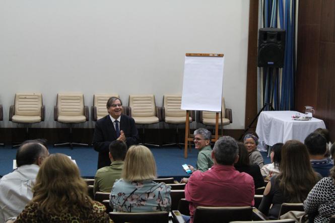 O Sindicato dos Servidores do Fisco Estadual do Pará (Sindifisco-PA) em parceria com a Secretaria Estadual da Fazenda, Sefa, realiza a partir de hoje (19/03), curso de Avaliação de Imóveis para 56 auditores e fiscais de receitas estaduais.

FOTO: ASCOM SEFA
DATA: 19.03.2019
BELÉM - PA <div class='credito_fotos'>Foto: ASCOM / SEFA   |   <a href='/midias/2019/originais/0a0e5ac8-8f76-4b74-87e5-4b0662c9b612.jpg' download><i class='fa-solid fa-download'></i> Download</a></div>