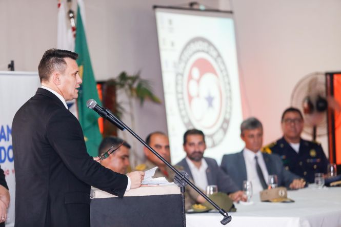 O Governo do Estado, por meio da Secretaria de Segurança Pública e Defesa Social (Segup), juntamente com o Centro Integrado de Operações, lançou o Projeto Amigo do Ciop, nesta sexta-feira (26), no Espaço São José Liberto, na Cidade Velha, em Belém.

FOTO: WAGNER SANTANA / AGÊNCIA PARÁ
DATA: 29.04.2019
BELÉM - PARÁ <div class='credito_fotos'>Foto: Wagner Santana / Ag. Pará   |   <a href='/midias/2019/originais/10508c17-f039-4b11-957f-4a1a66d3e836.jpg' download><i class='fa-solid fa-download'></i> Download</a></div>